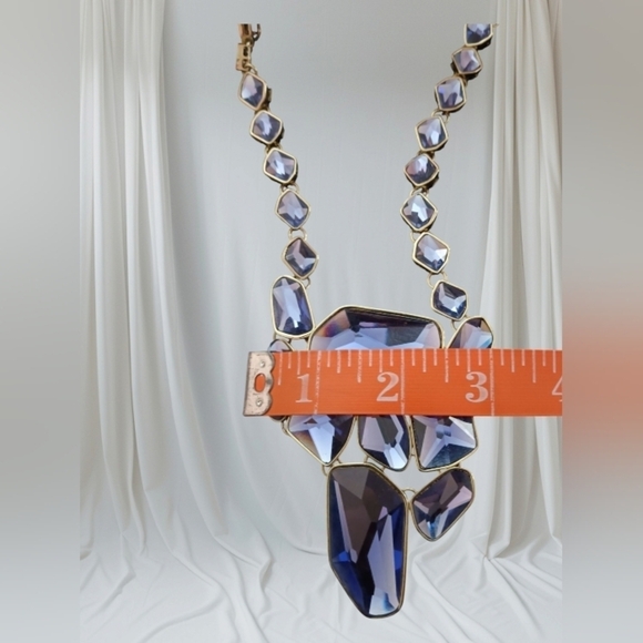 Vintage Lavender Chunky Big Long Glass Stone Gold Tone  Statement Necklace - Picture 6 of 9